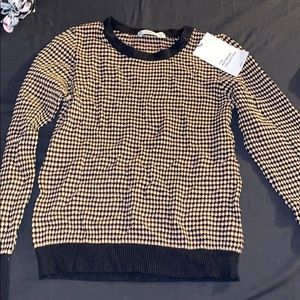 Knitted long sleeve